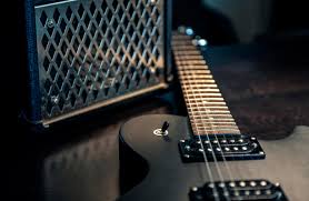 Las-tecnicas-mas-usadas-en-guitarra-electrica