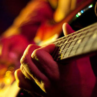 Cursos de guitarra electrica Quito